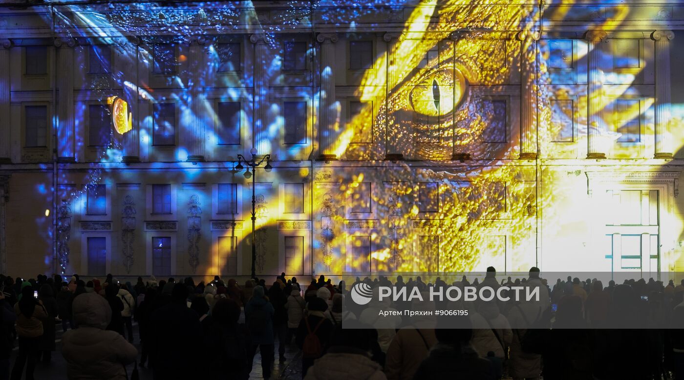 Мультимедийное шоу "Чайковский" на Дворцовой площади