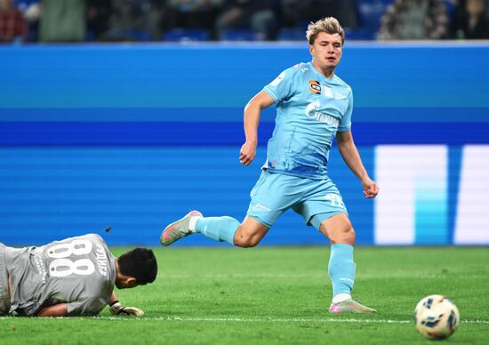 Футбол. РПЛ. "Зенит" (Санкт-Петербург) - "Акрон" (Тольятти)