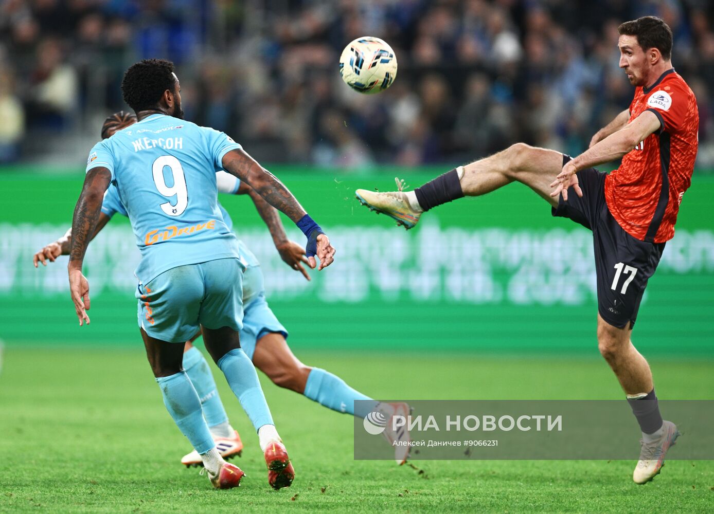 Футбол. РПЛ. "Зенит" (Санкт-Петербург) - "Акрон" (Тольятти)