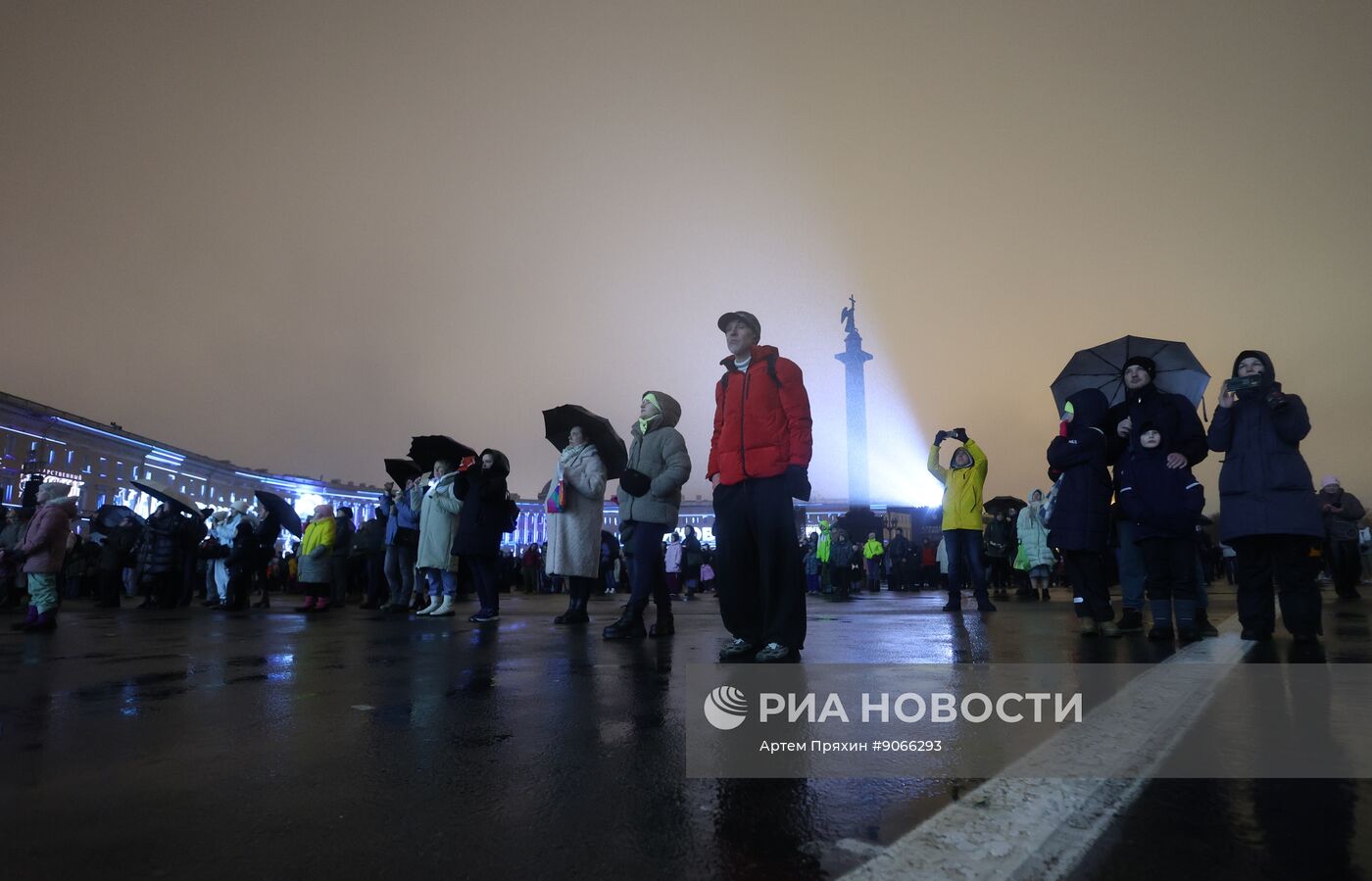 Мультимедийное шоу "Чайковский" на Дворцовой площади