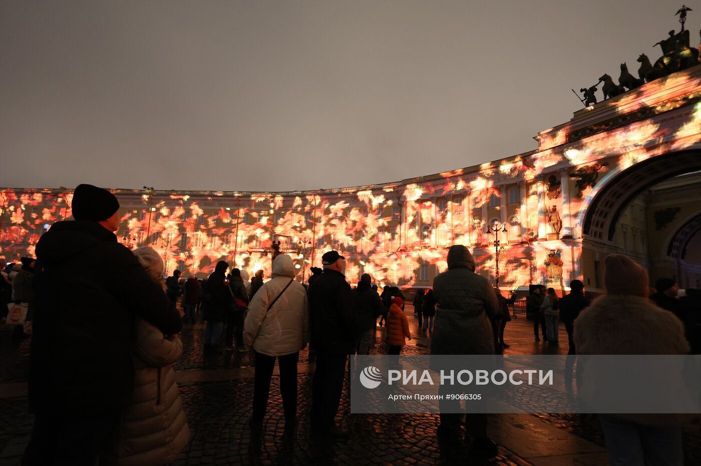 Мультимедийное шоу "Чайковский" на Дворцовой площади