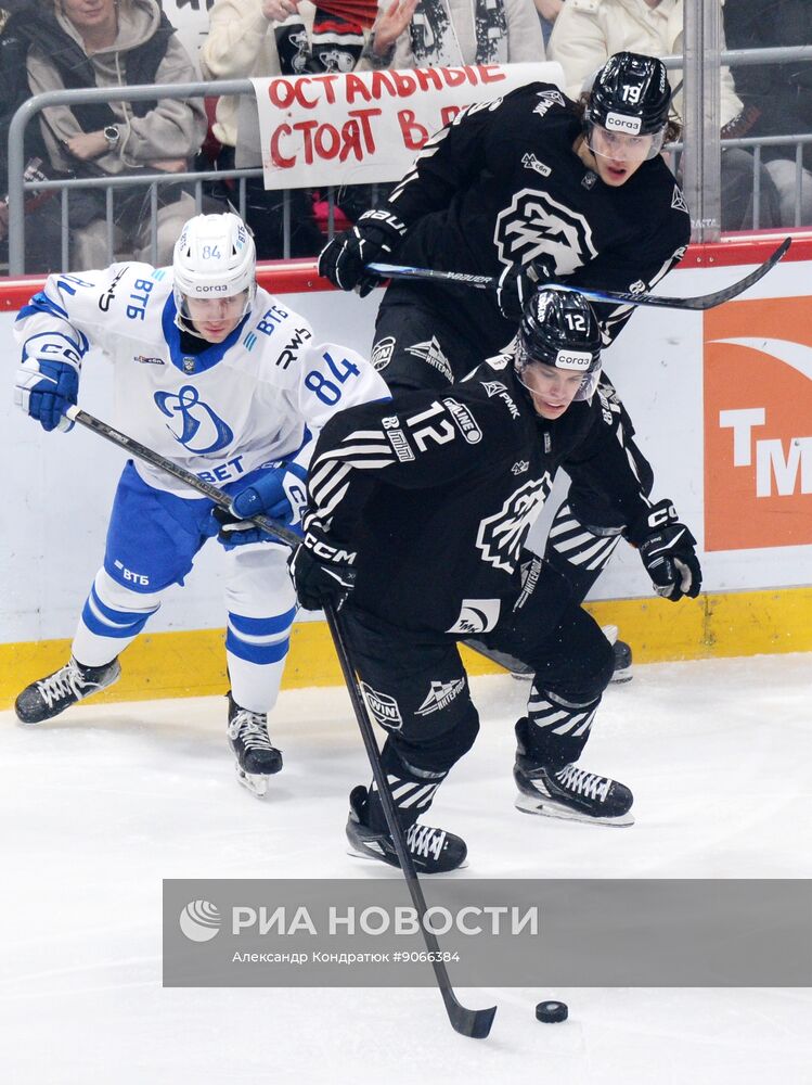 Хоккей. КХЛ. "Трактор" (Челябинск) - "Динамо" (Москва)