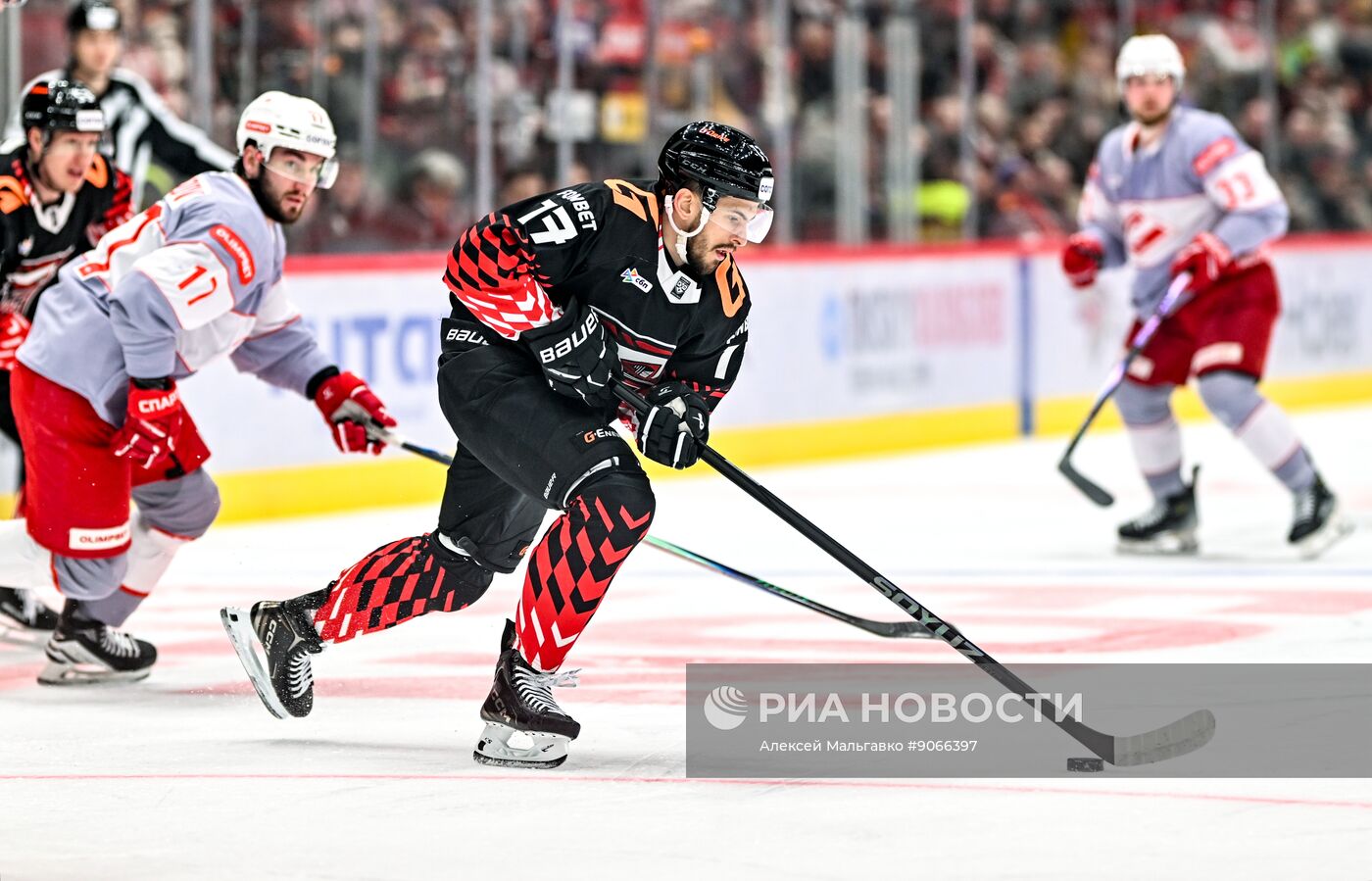 Хоккей. КХЛ. "Авангард" (Омск) - "Спартак" (Москва)