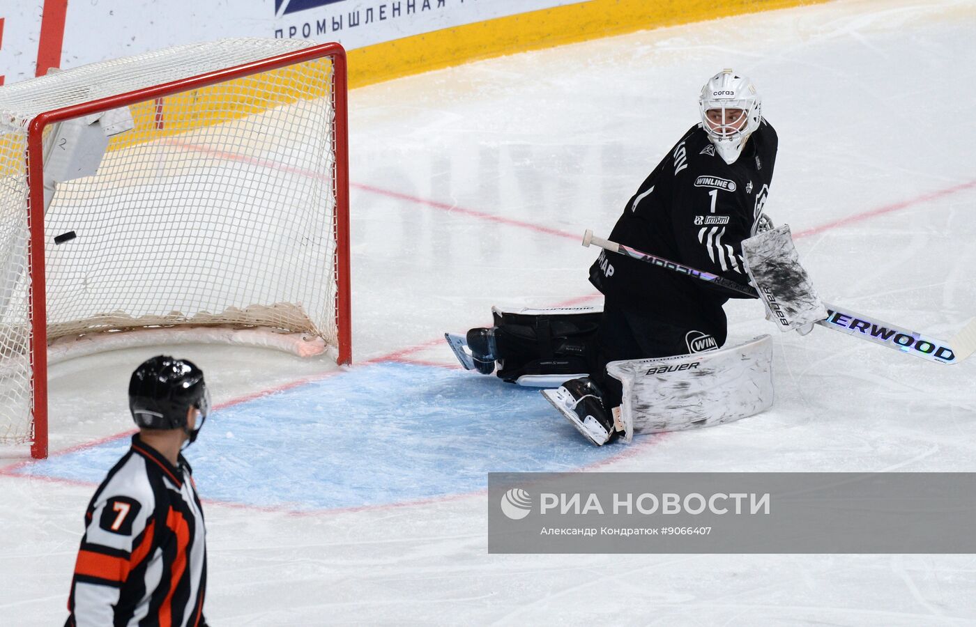 Хоккей. КХЛ. "Трактор" (Челябинск) - "Динамо" (Москва)