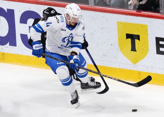 Хоккей. КХЛ. "Трактор" (Челябинск) - "Динамо" (Москва)