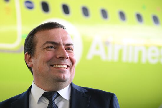 Строительство ангара в аэропорту Толмачево