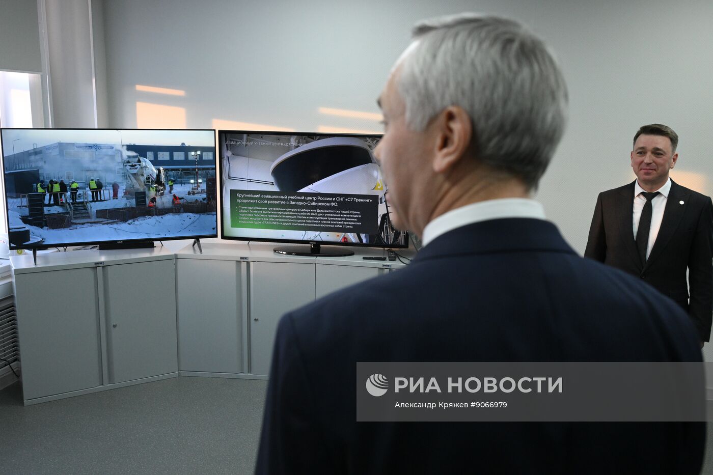 Строительство ангара в аэропорту Толмачево