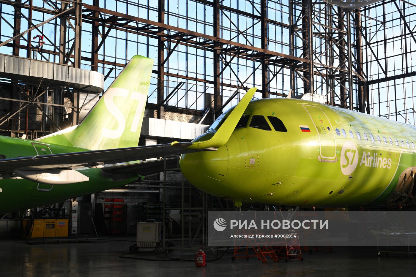 Строительство ангара в аэропорту Толмачево