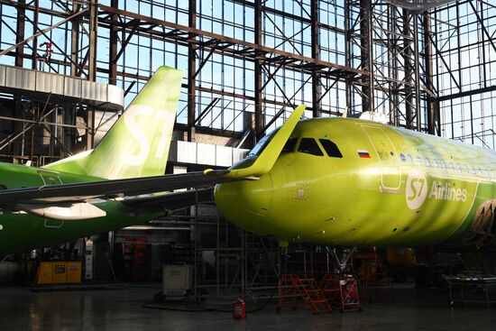 Строительство ангара в аэропорту Толмачево