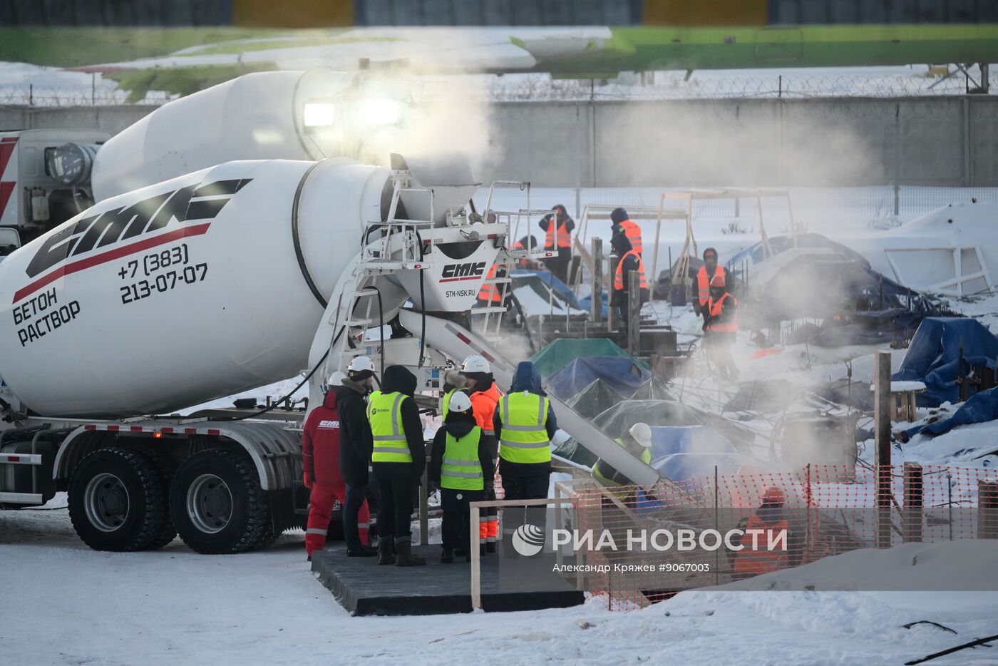 Строительство ангара в аэропорту Толмачево