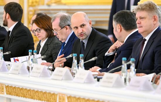 Заседание Совета по стратегическому развитию и национальным проектам 