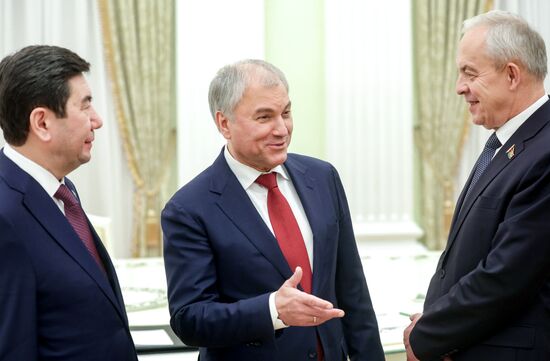 Президент Владимир Путин провел встречу с председателями парламентов государств - членов ОДКБ