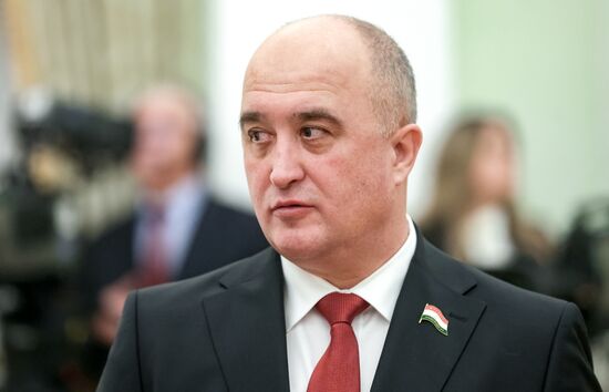 Президент Владимир Путин провел встречу с председателями парламентов государств - членов ОДКБ