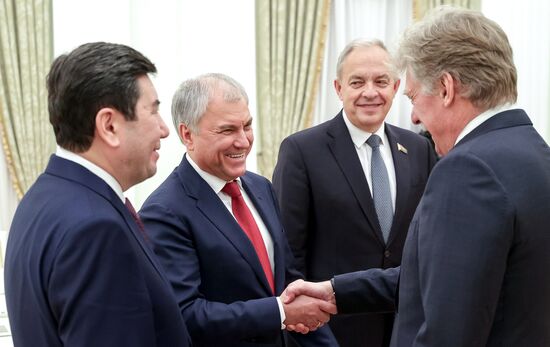 Президент Владимир Путин провел встречу с председателями парламентов государств - членов ОДКБ