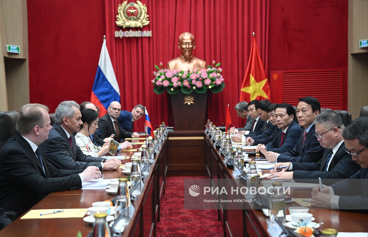 Визит секретаря Совета безопасности РФ Сергея Шойгу во Вьетнам