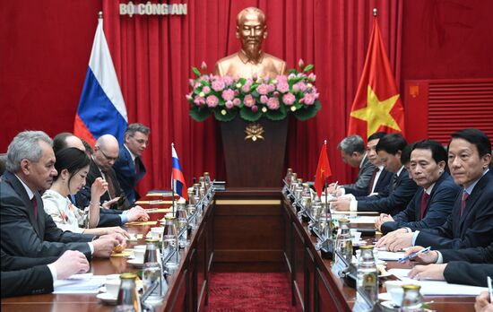 Визит секретаря Совета безопасности РФ Сергея Шойгу во Вьетнам