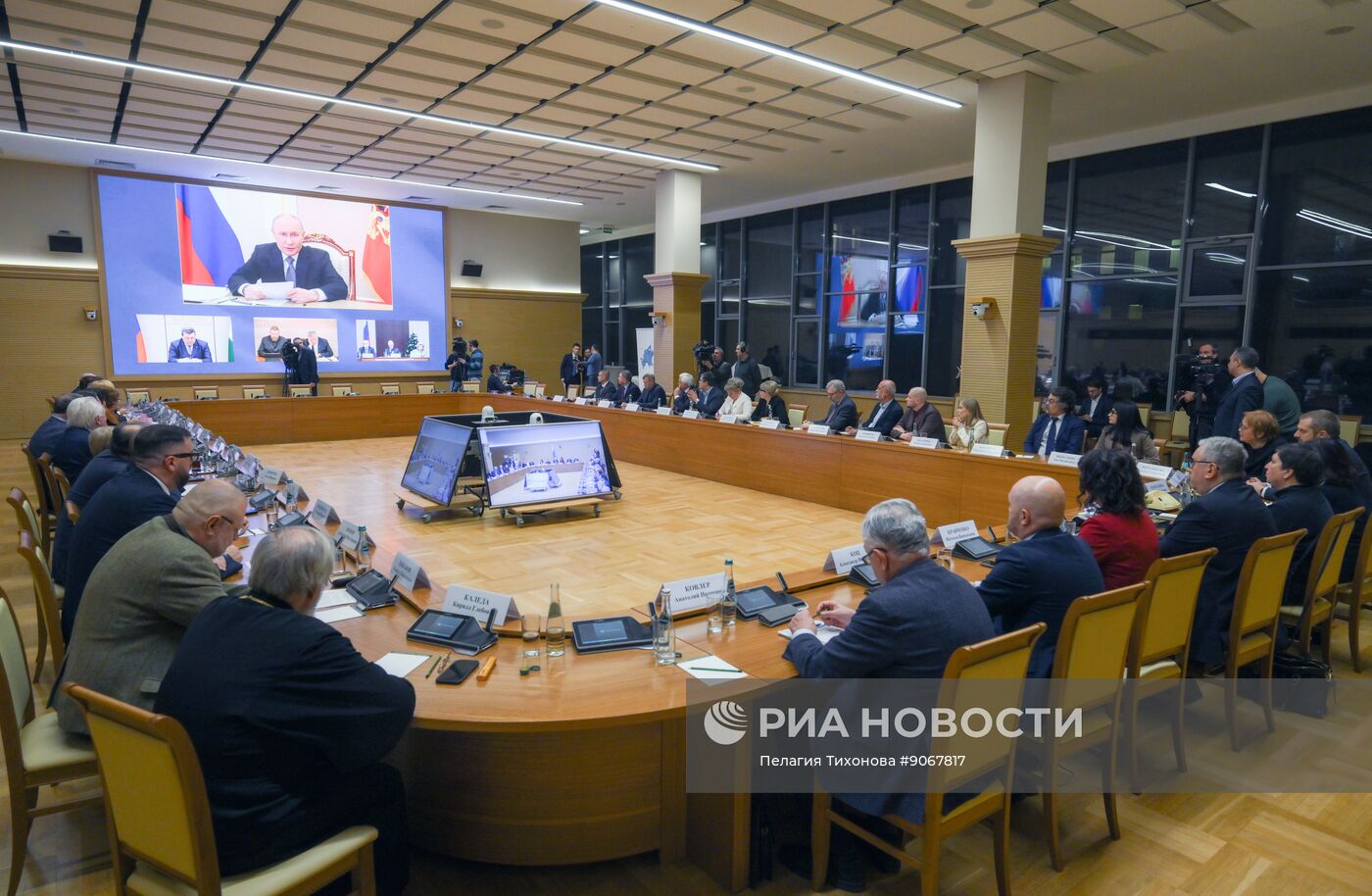 Заседание Совета при президенте РФ по развитию гражданского общества и правам человека