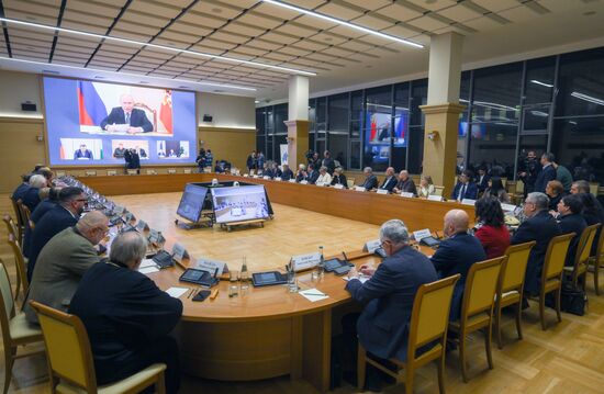 Заседание Совета при президенте РФ по развитию гражданского общества и правам человека