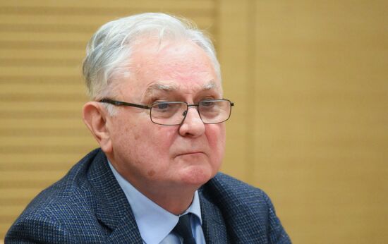 Заседание Совета при президенте РФ по развитию гражданского общества и правам человека