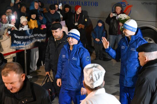  Экипаж "Союза МС-27" прибыл в Звёздный городок