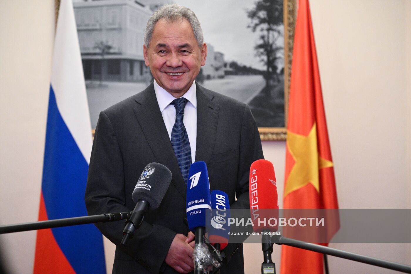 Визит секретаря Совета безопасности РФ Сергея Шойгу во Вьетнам