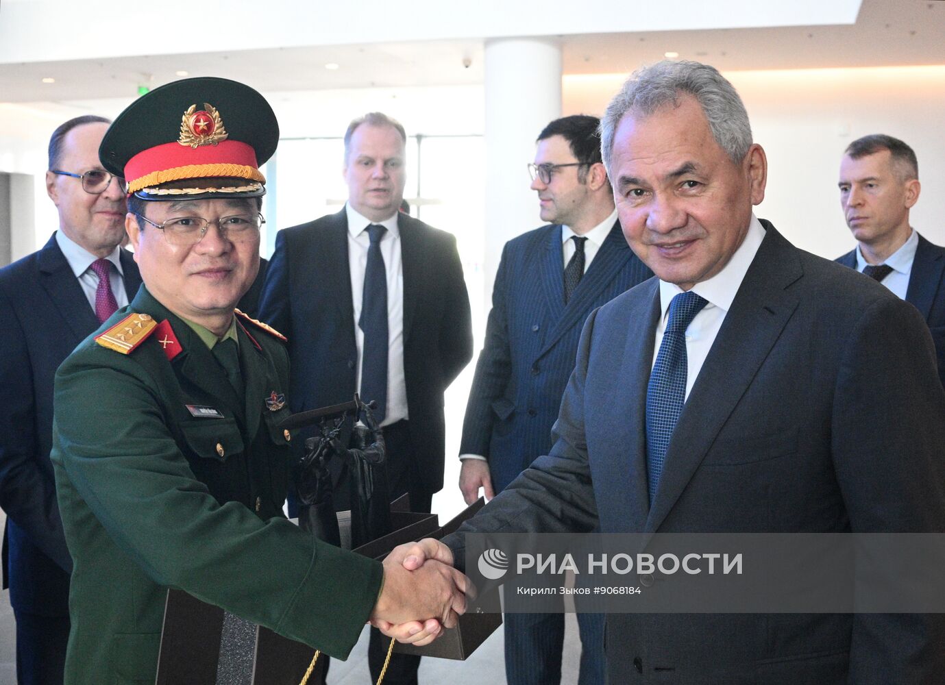 Визит секретаря Совета безопасности РФ Сергея Шойгу во Вьетнам