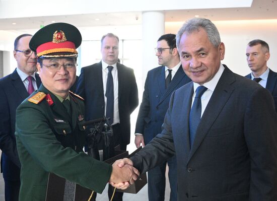 Визит секретаря Совета безопасности РФ Сергея Шойгу во Вьетнам