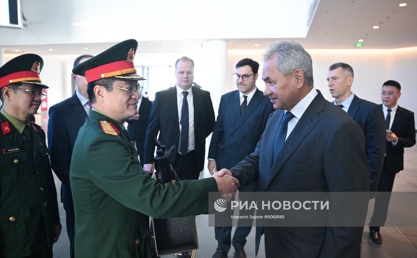 Визит секретаря Совета безопасности РФ Сергея Шойгу во Вьетнам