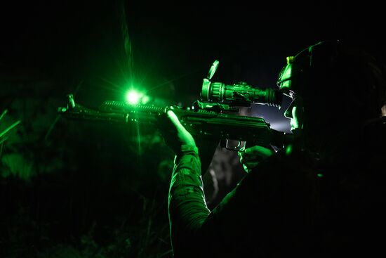 Боевое слаживание военнослужащих спецназа "Ахмат"