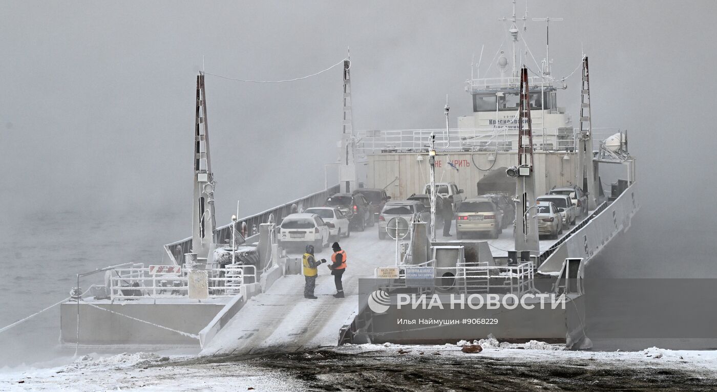 Работа переправ через Енисей