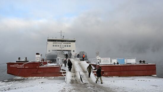 Работа переправ через Енисей