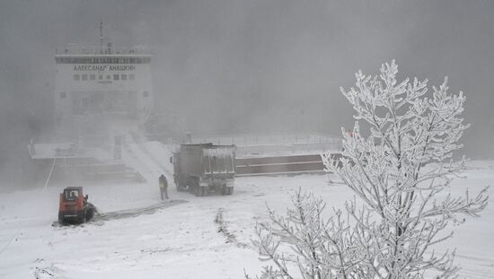 Работа переправ через Енисей