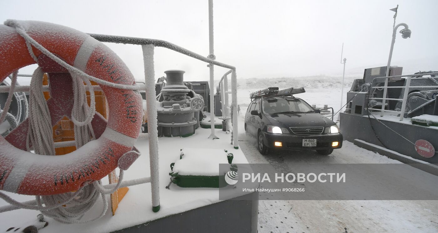 Работа переправ через Енисей