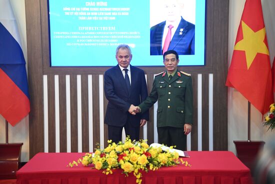 Визит секретаря Совета безопасности РФ Сергея Шойгу во Вьетнам