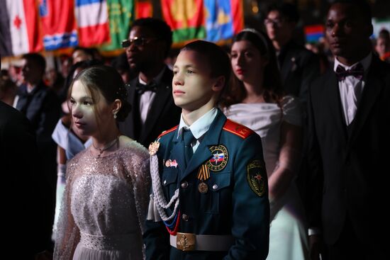 Кремлевский благотворительный кадетский бал