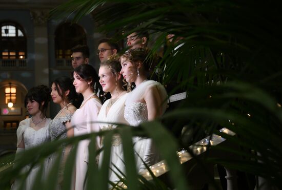 Кремлевский благотворительный кадетский бал