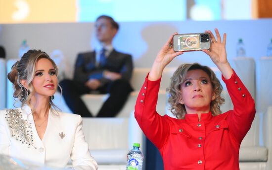 Кремлевский благотворительный кадетский бал