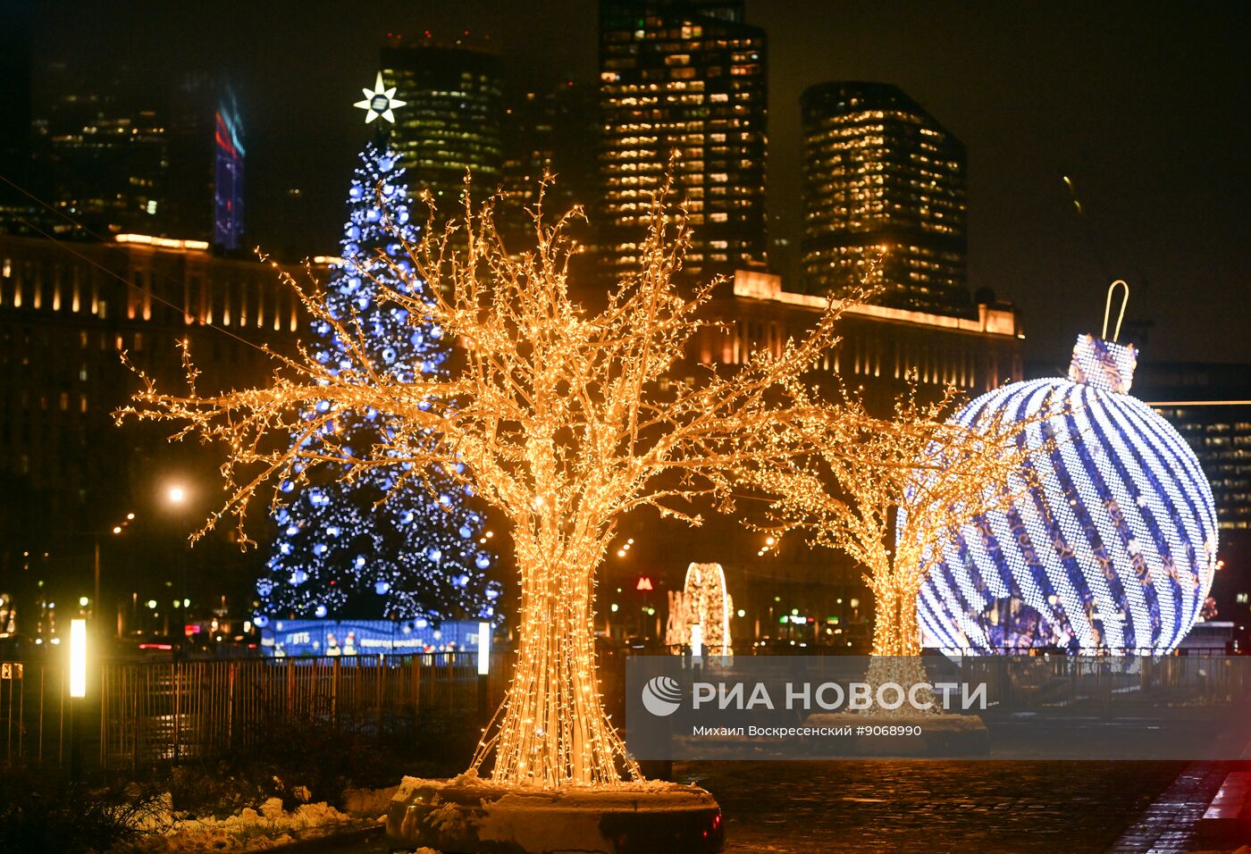 Предновогодняя Москва