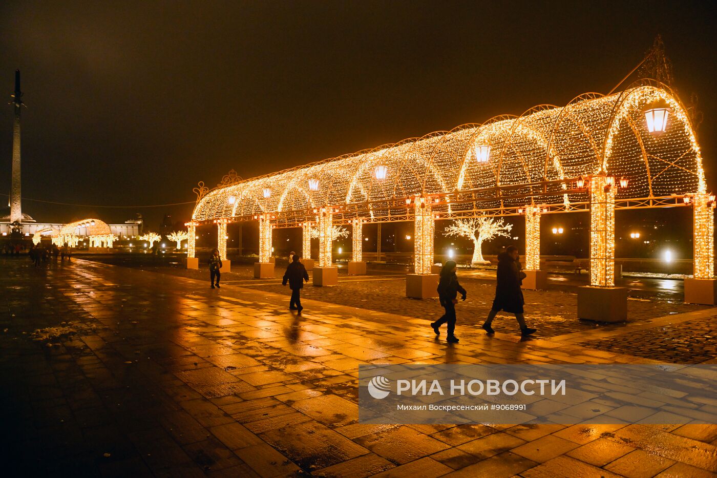 Предновогодняя Москва