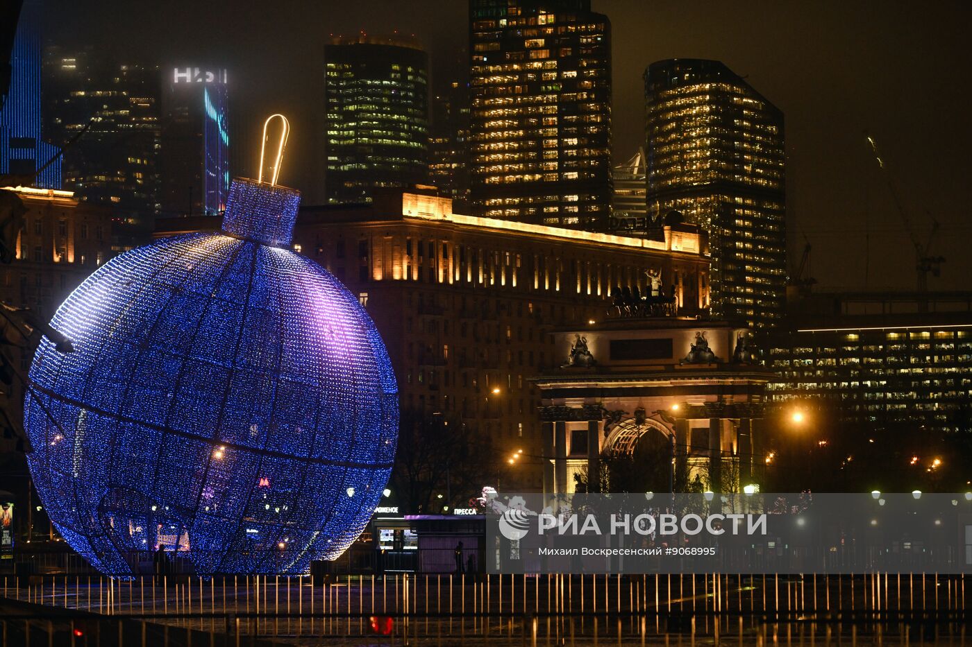 Предновогодняя Москва