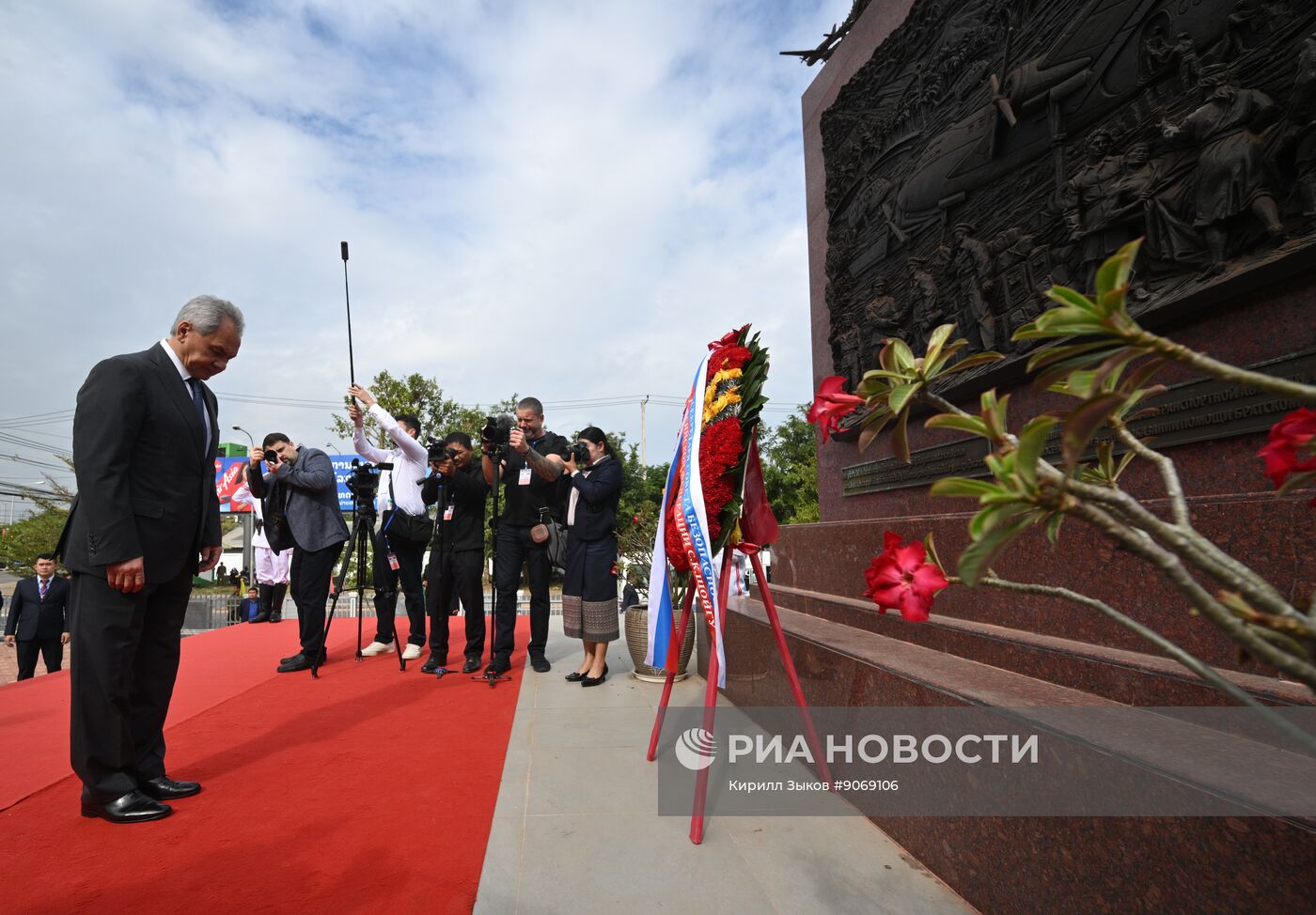 Визит секретаря Совета безопасности РФ Сергея Шойгу в Лаос