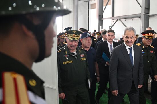 Визит секретаря Совета безопасности РФ Сергея Шойгу в Лаос