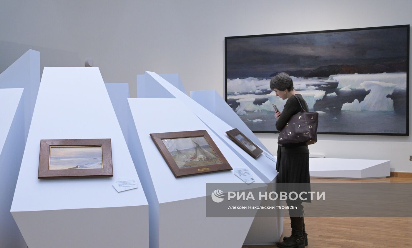 Выставка "Арктика. Полюс цвета" в Третьяковской галерее
