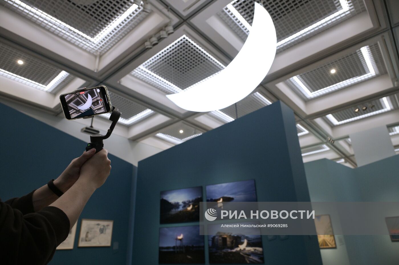 Выставка "Арктика. Полюс цвета" в Третьяковской галерее