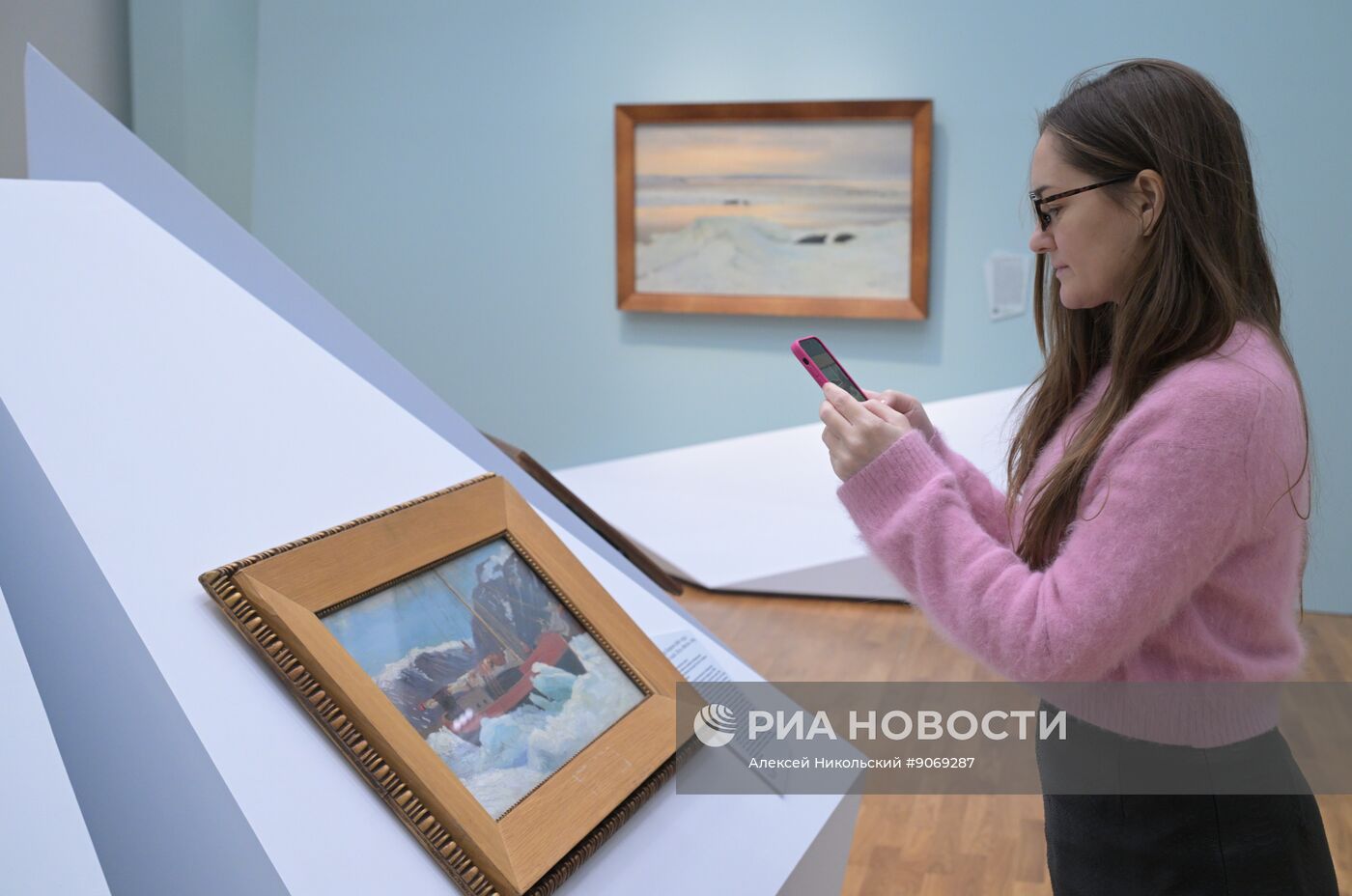 Выставка "Арктика. Полюс цвета" в Третьяковской галерее