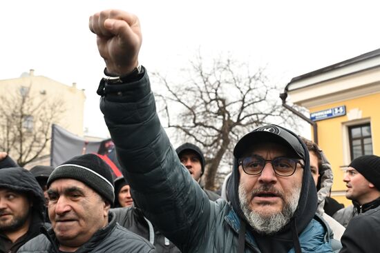 Акция в Москве в защиту Армянской апостольской церкви