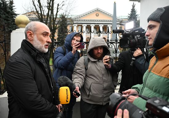 Акция в Москве в защиту Армянской апостольской церкви