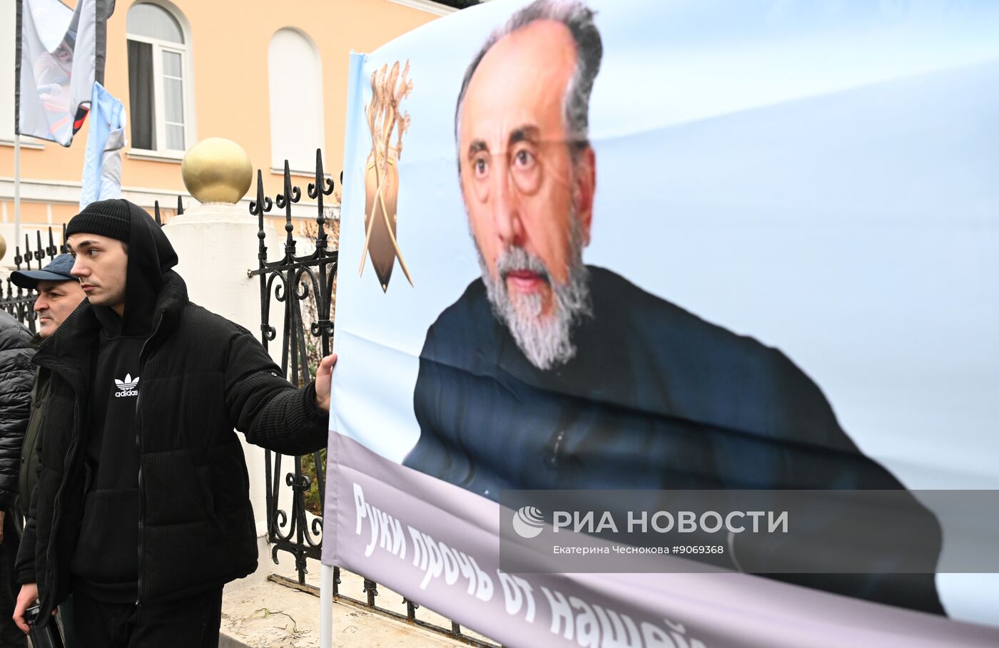 Акция в Москве в защиту Армянской апостольской церкви