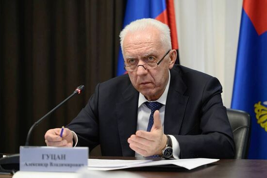 Генеральный прокурор Гуцан проводит в Волгограде личный прием граждан