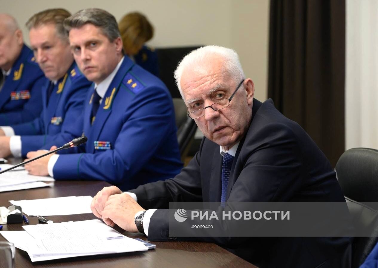 Генеральный прокурор Гуцан проводит в Волгограде личный прием граждан